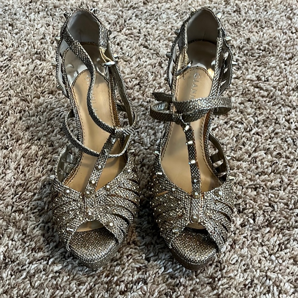 Gold heels with spike rhinestones